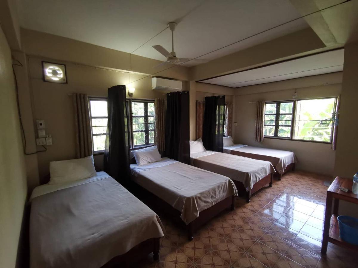 Manilath Guesthouse フアイサーイ郡 エクステリア 写真