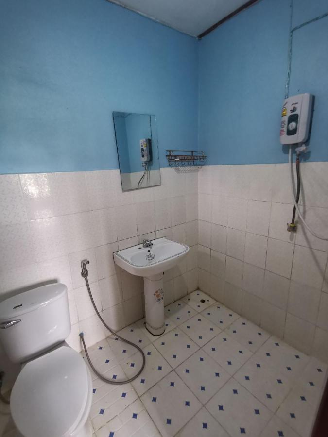 Manilath Guesthouse フアイサーイ郡 エクステリア 写真